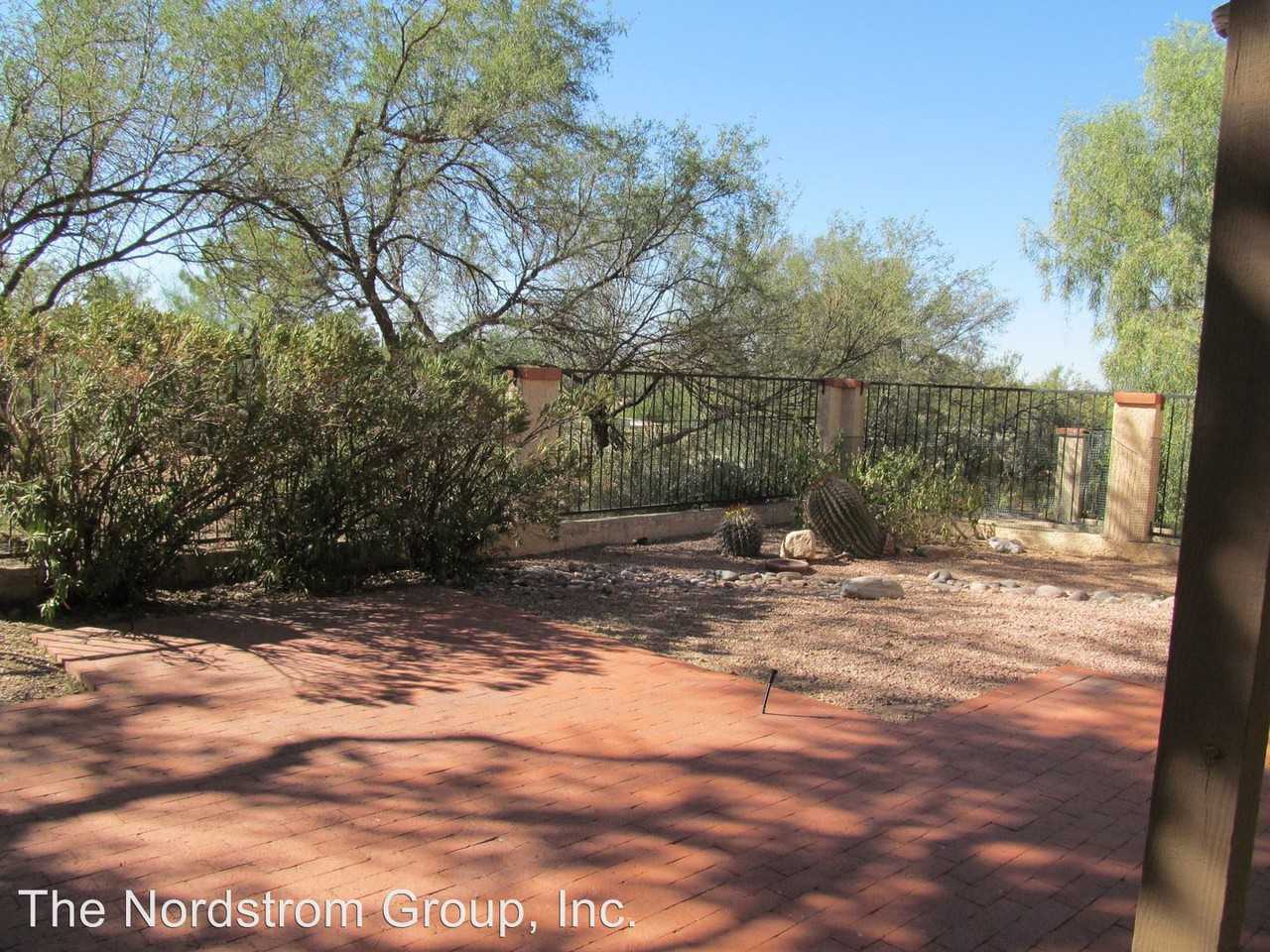 936 Cam Diestro - Photo 3 of 19