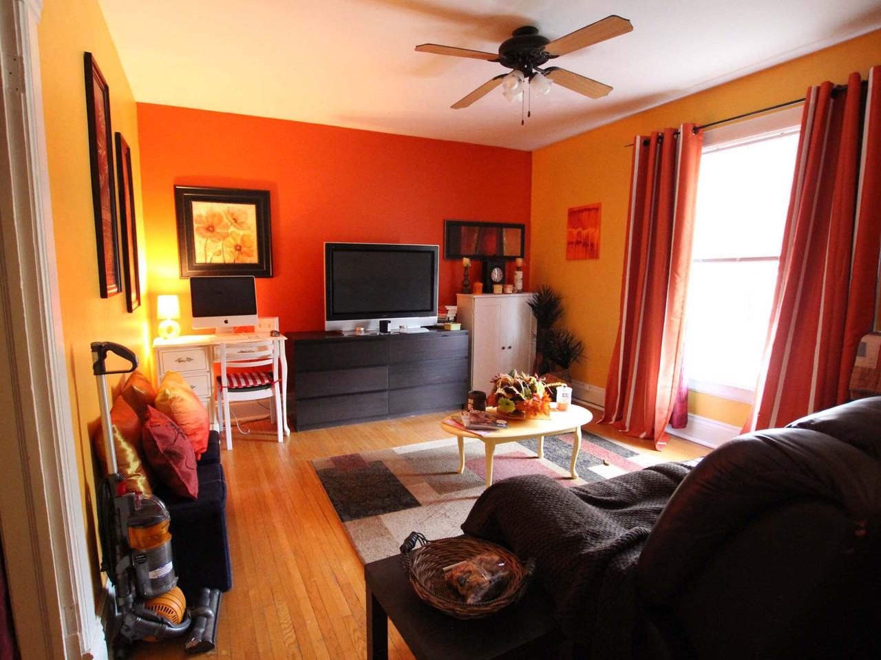 12 Peel Avenue #4 - Photo 2 of 10