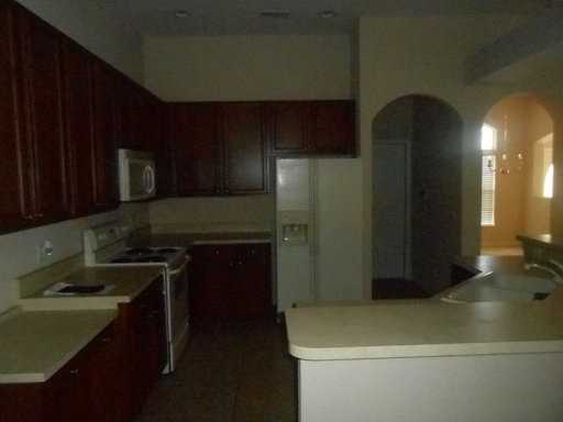 3951 Kilmarnock Dr - Photo 3 of 11
