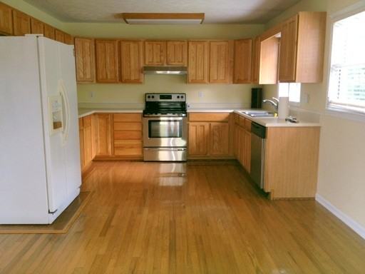 200 Frost Rd - Photo 2 of 8