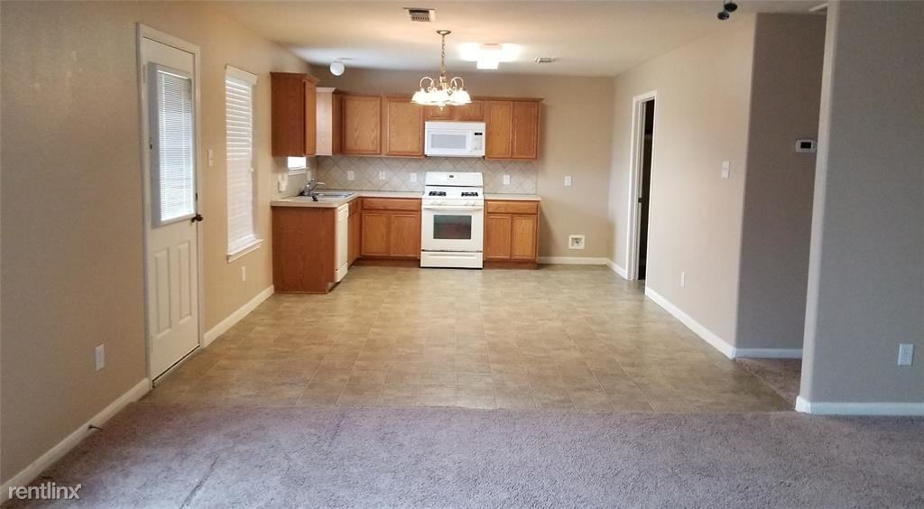 24235 - Photo 2 of 9