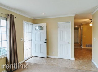 1033 Eclipse Way - Photo 2 of 16