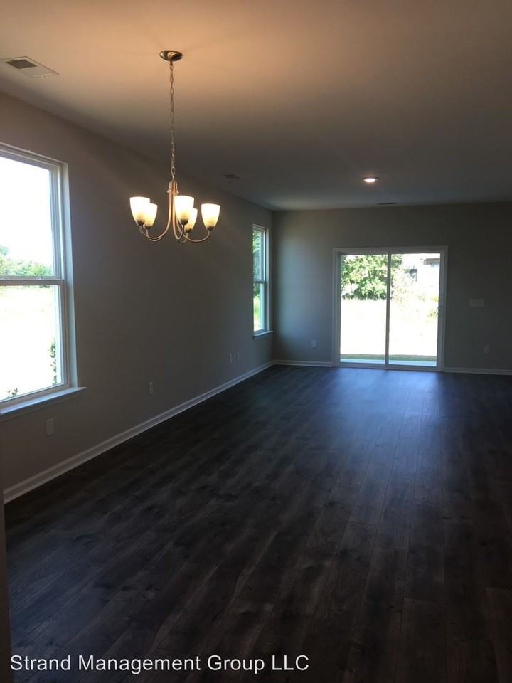 141 Goldenrod - Photo 3 of 19