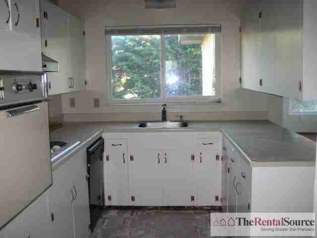 66 Salada Ave - Photo 3 of 13