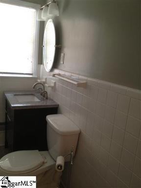 20 Arbutus Trail - Photo 3 of 13