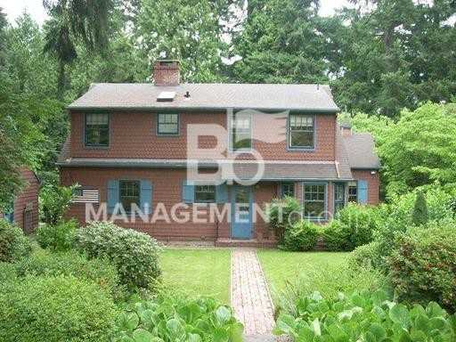 6440 SW Canby St - Photo 3 of 17