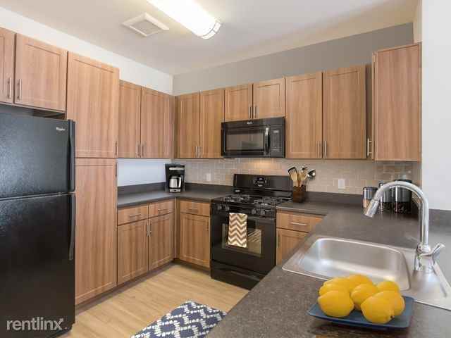 Alluring 1 Bedroom Luxury Apt in Ossining. Parking W/D More Amenities Available - Photo 2 of 11