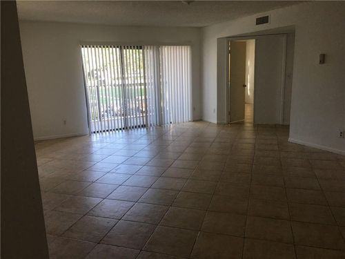 9046 W Atlantic Blvd - Photo 2 of 8