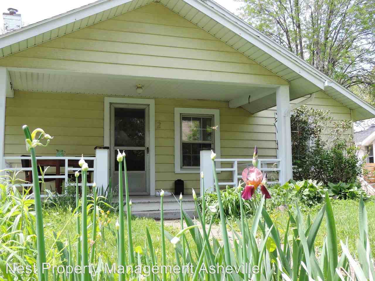 2 Grace Ave - Photo 2 of 9