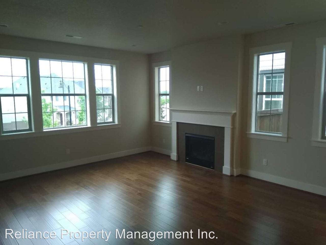 28941 SW Geneva Loop - Photo 2 of 14
