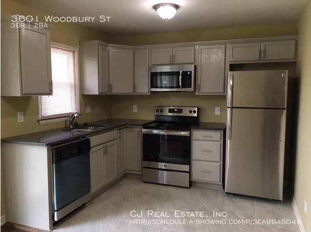 3601 Woodbury St - Photo 3 of 11