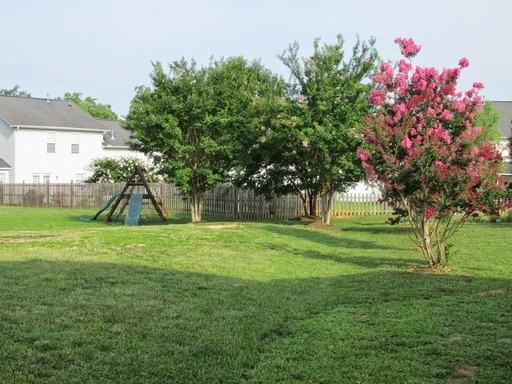 3044 Hornell Pl - Photo 3 of 15