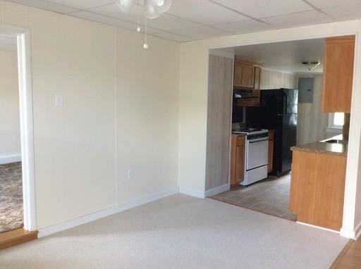 71 Main St - Photo 2 of 7