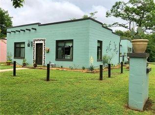 5400 N Military Ave - Photo 2 of 14