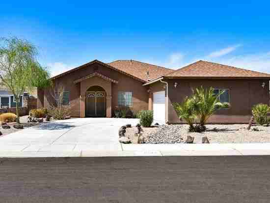 9644 37th St - Photo 3 of 13