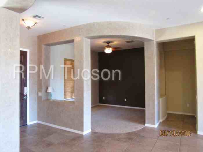 9587 S Via Bandera - Photo 2 of 14