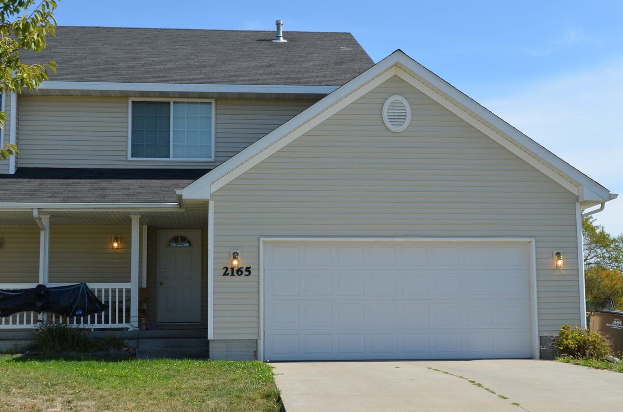 2165 Copper Wynd Drive - Photo 2 of 24