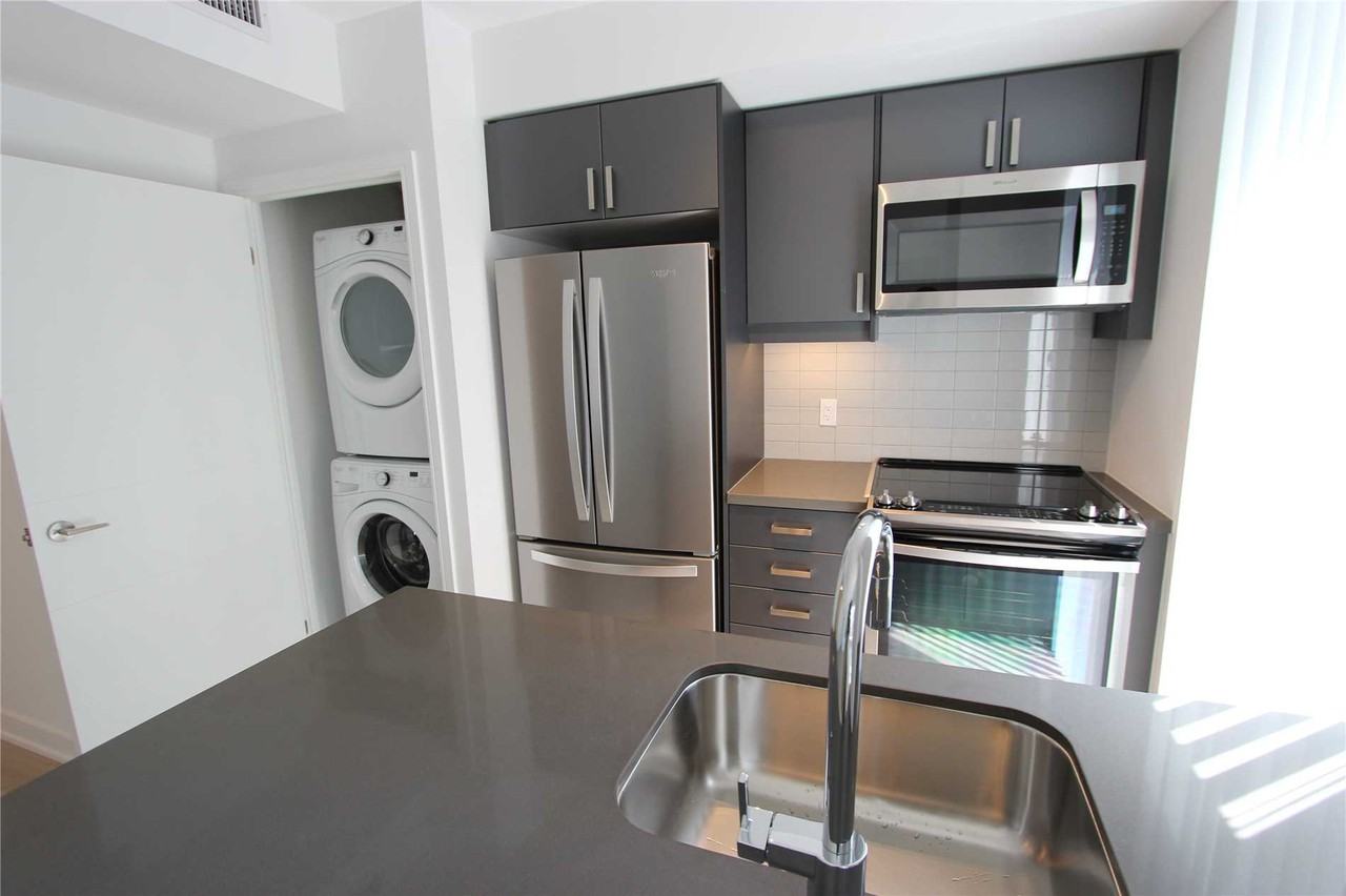 50 Wellesley Street East ##1211