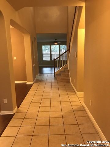 1203 Ganton Ln - Photo 2 of 9