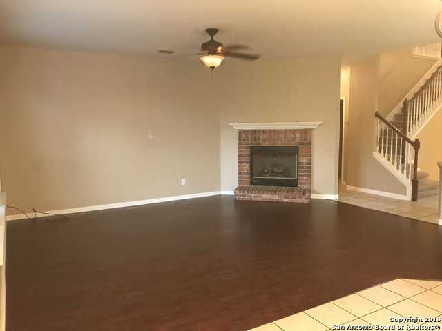 1203 Ganton Ln - Photo 3 of 9