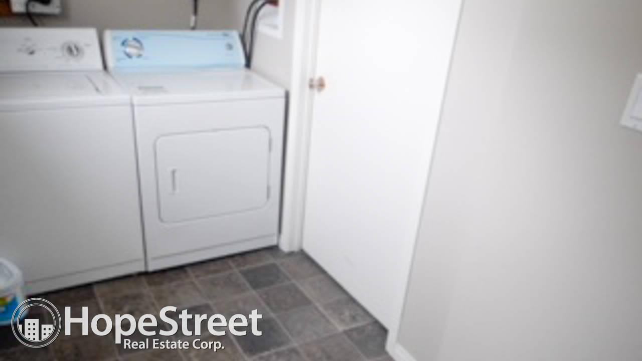 9860 75 Ave NW - Photo 3 of 4