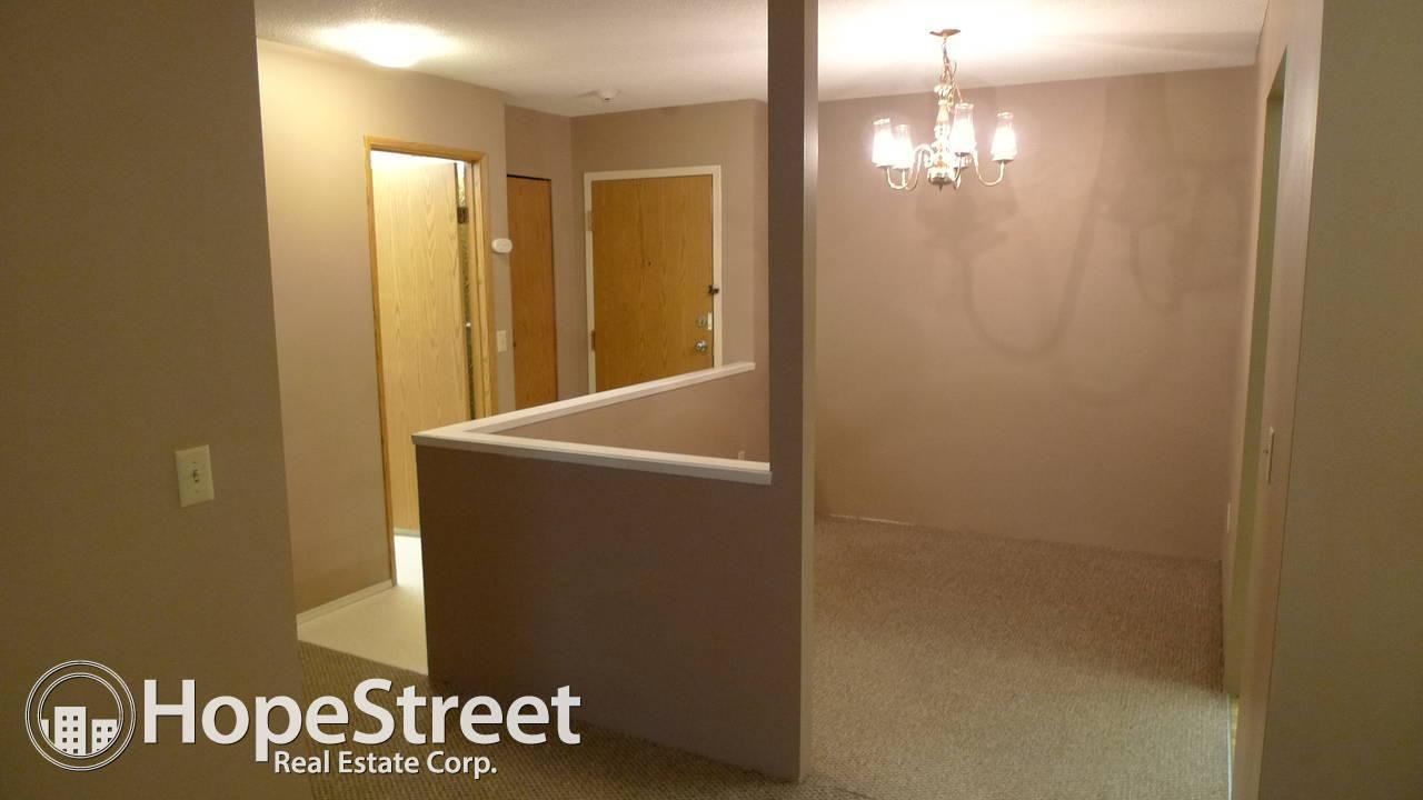 333 Garry Crescent NE - Photo 2 of 12