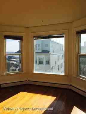 41 Waterville St - Photo 3 of 11