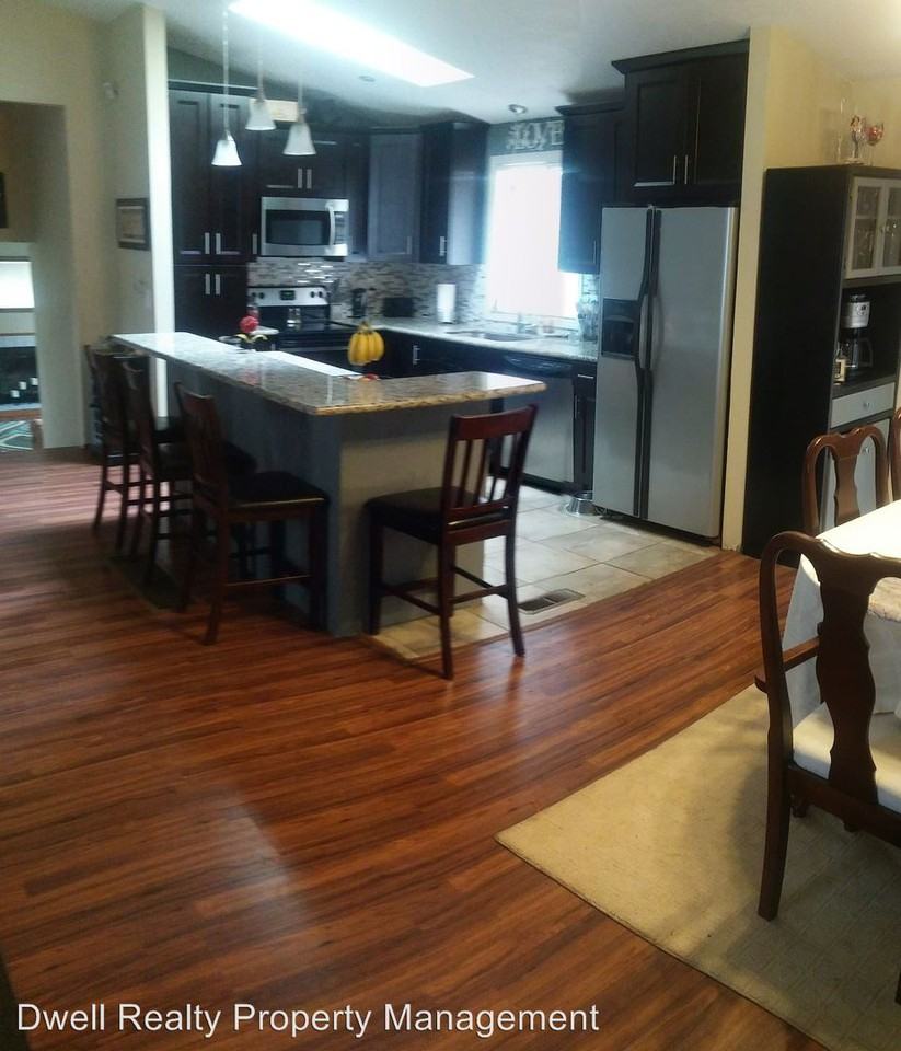 97 SW Riverview Pl - Photo 3 of 16
