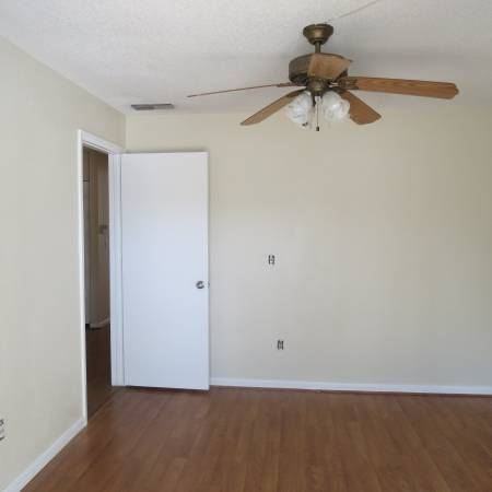Windward Square - Photo 2 of 9