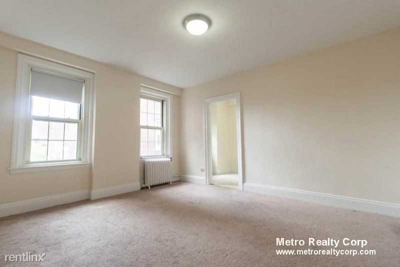 1401 Beacon St. 202 - Photo 3 of 12