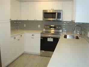 Venetian Condo - Photo 3 of 17