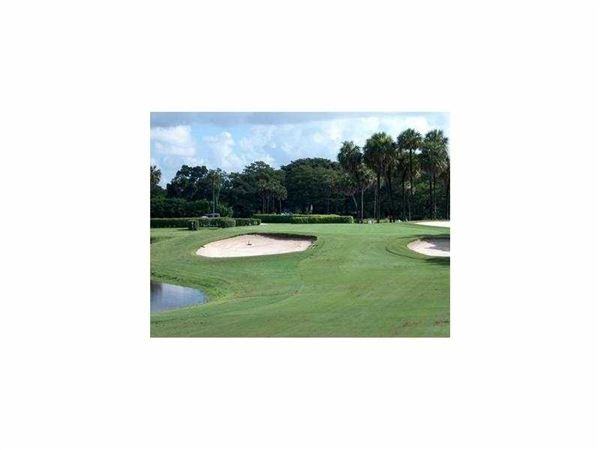 3351 S Palm Aire Dr - Photo 3 of 4