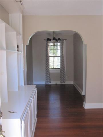 216 Harding St - Photo 3 of 19