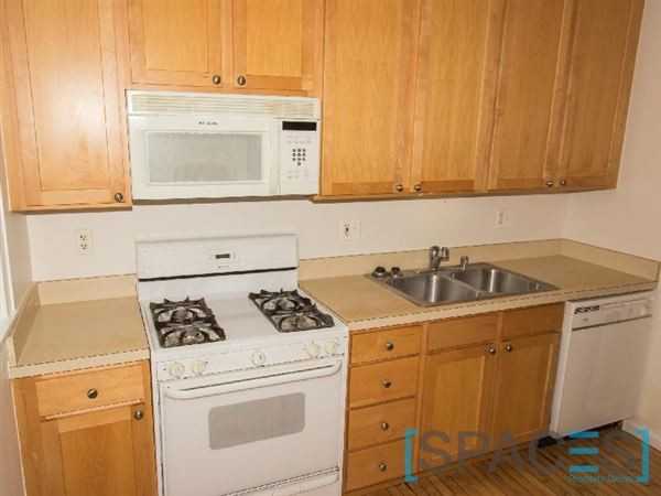 Glenwood and Foster - Photo 2 of 10