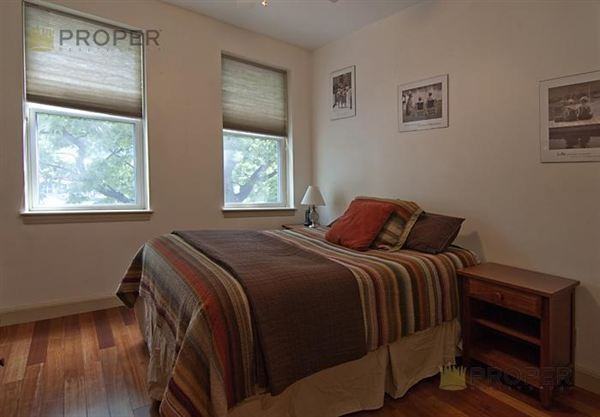 1415 Commonwealth Ave - Photo 2 of 10