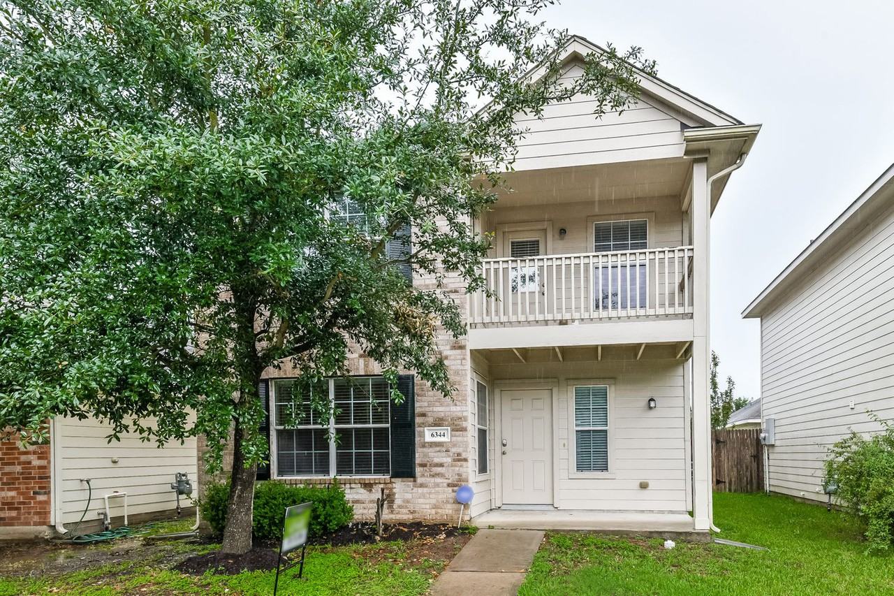 6344 Austinville Dr - Photo 3 of 20