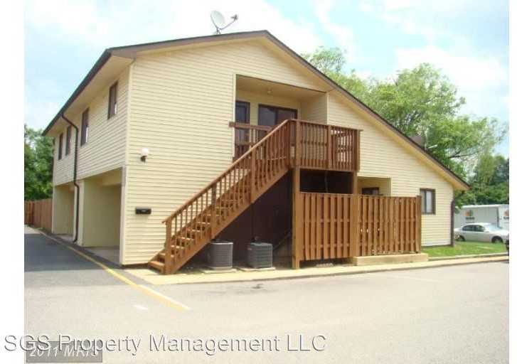 8421 Orinda Ct - Photo 2 of 24