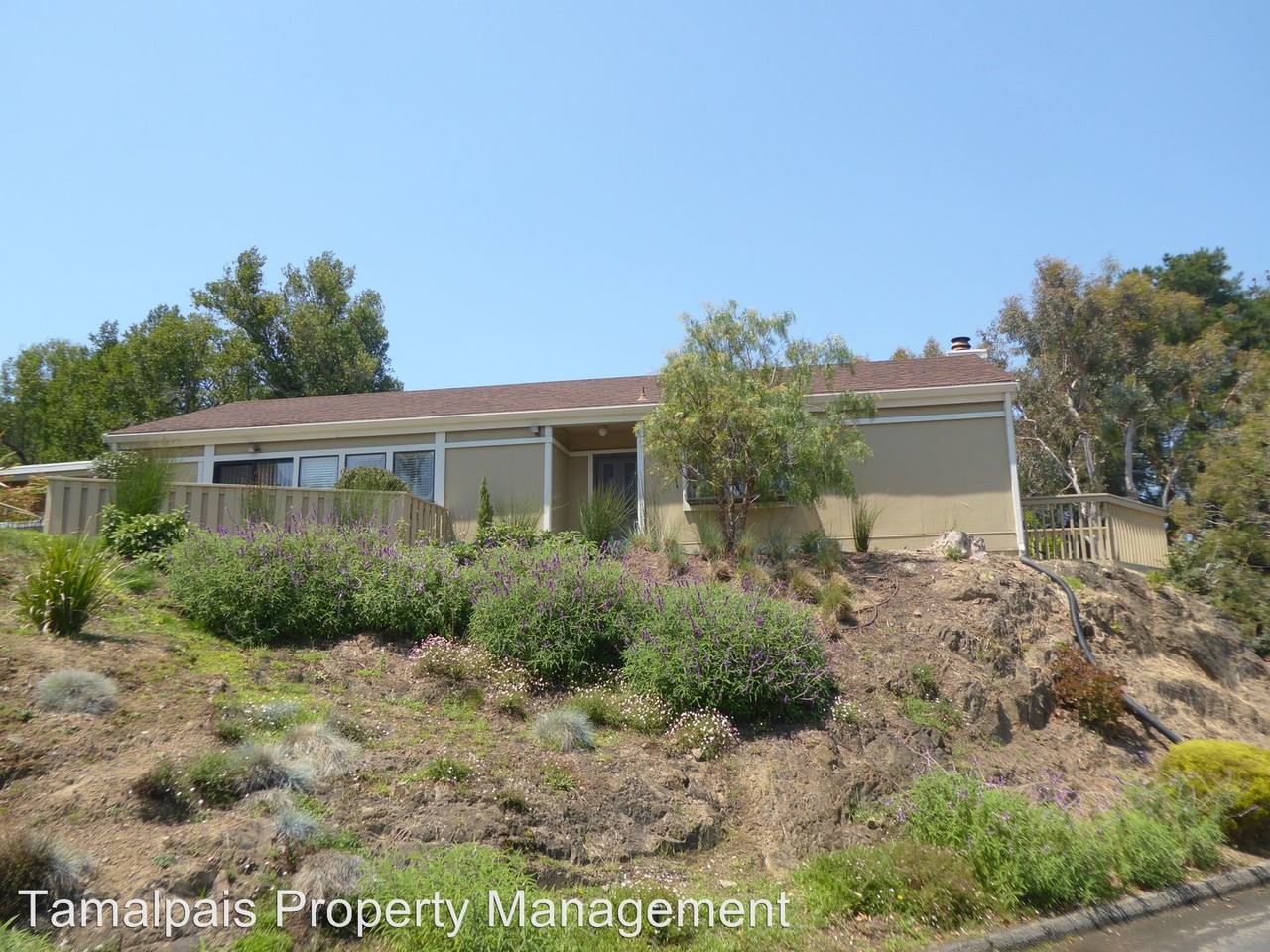 3 Swift Ct - Photo 2 of 21