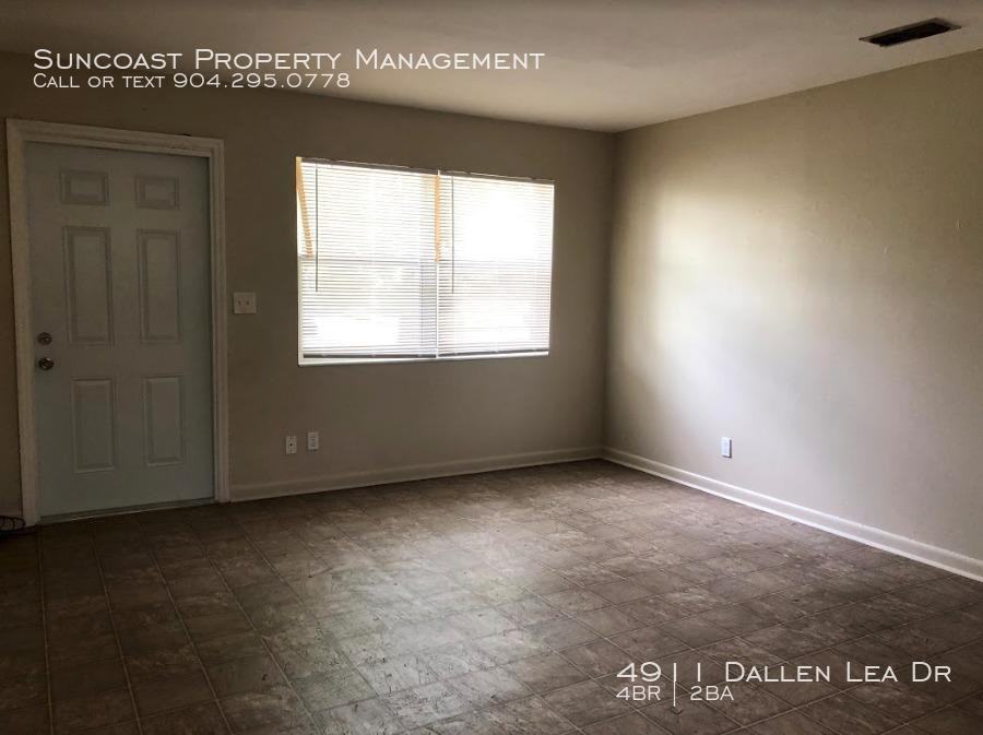 4911 Dallen Lea Dr - Photo 2 of 12