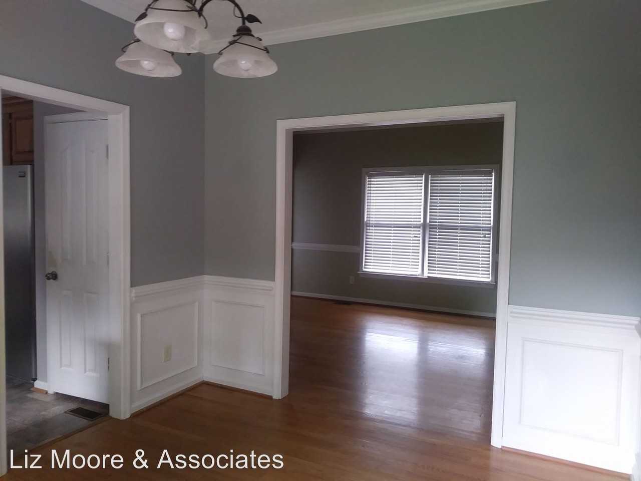 106 Brighton Cir - Photo 2 of 23