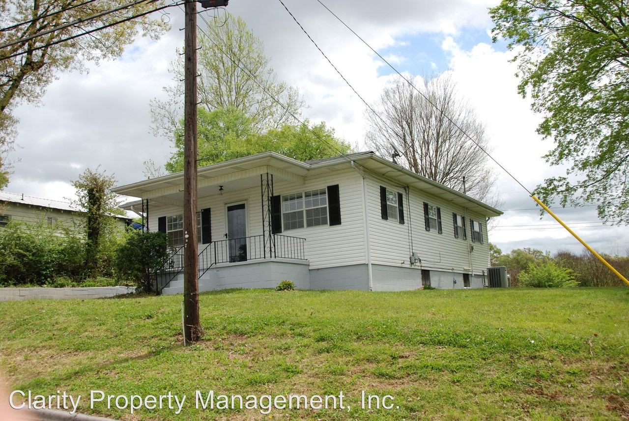420 East St - Photo 2 of 18