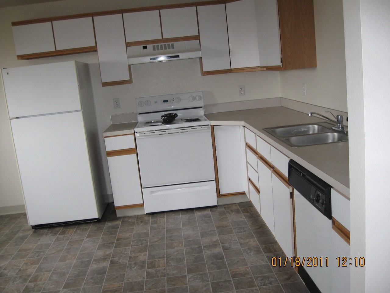 4813 W Sheila Ln - Photo 2 of 8