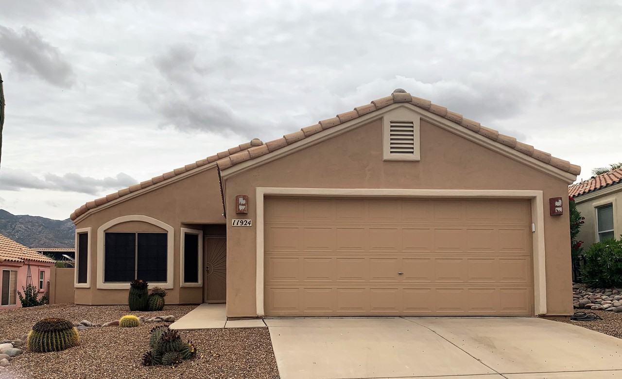 11924 N Meteor Pl - Photo 2 of 27