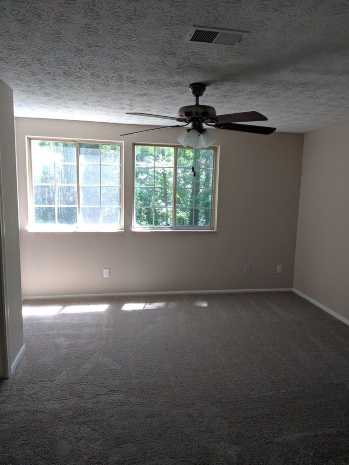 5593 Marbut Rd - Photo 3 of 13