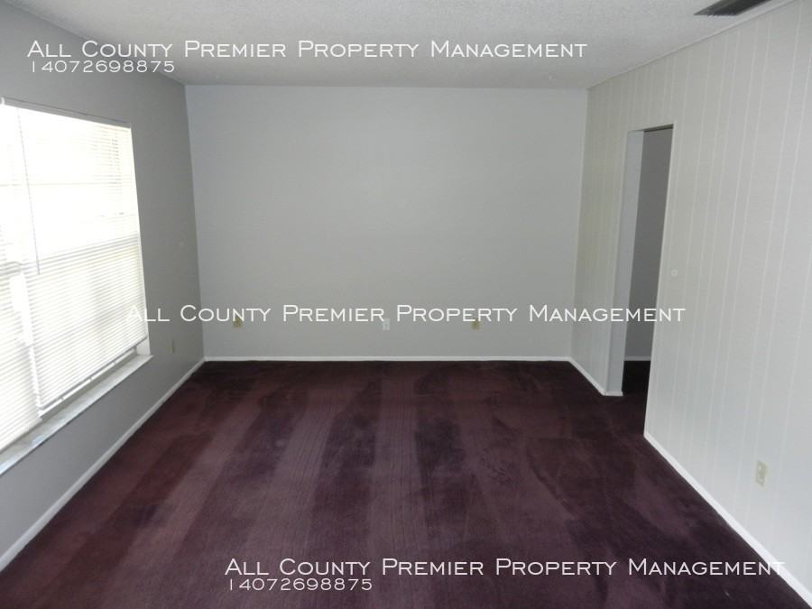 966 Drew Ave - Photo 2 of 15