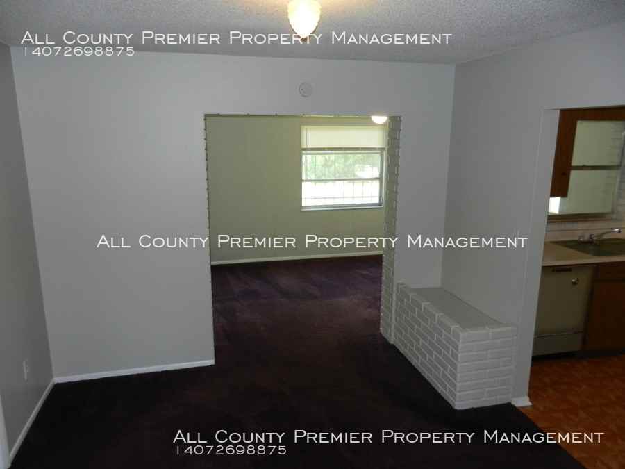 966 Drew Ave - Photo 3 of 15