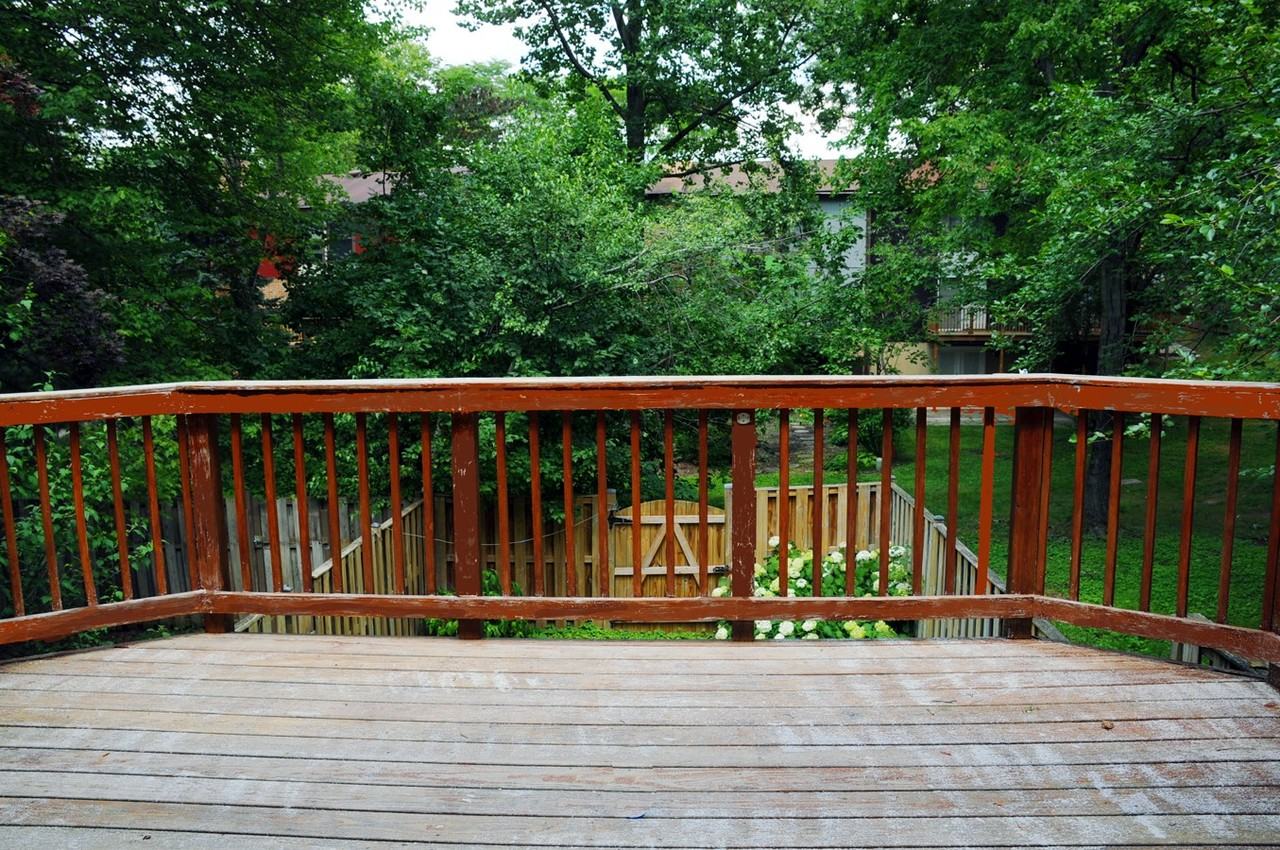 10556 Jason Ln - Photo 3 of 15