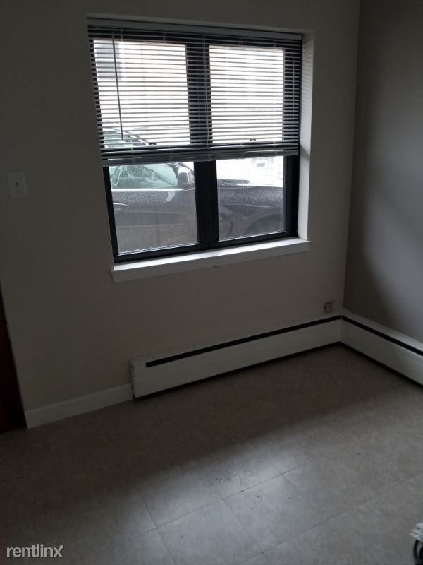 7910 W 26th St - Photo 2 of 4