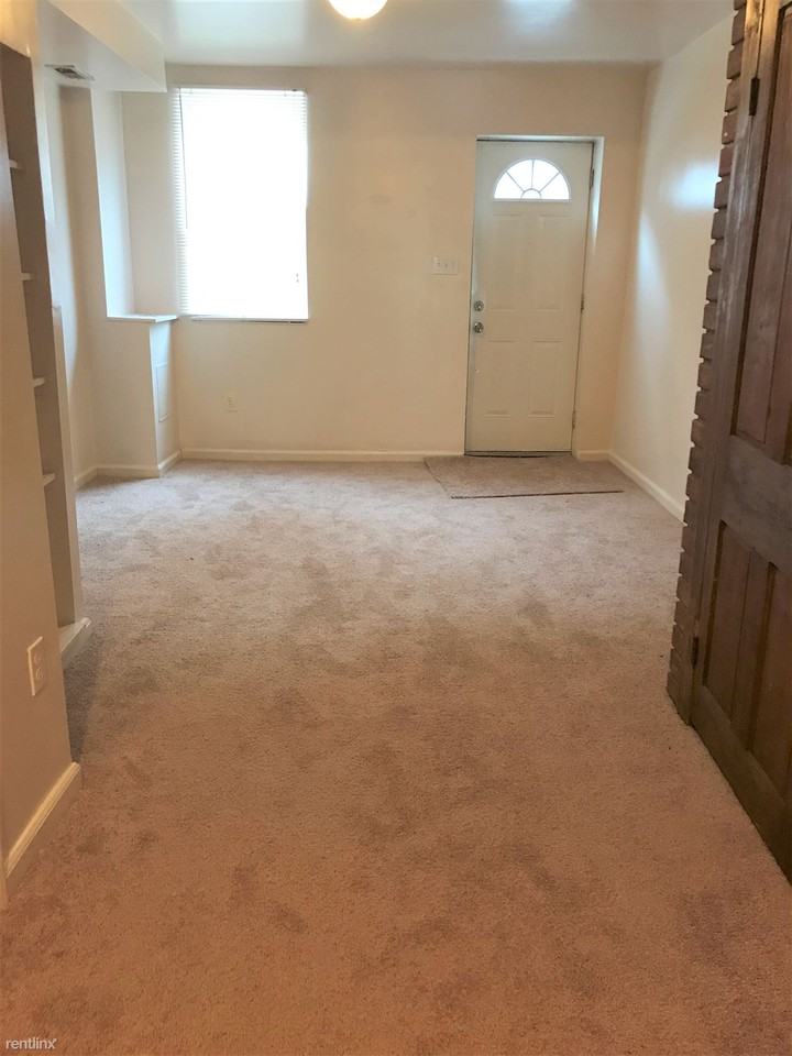 312 S Duncan St - Photo 3 of 17
