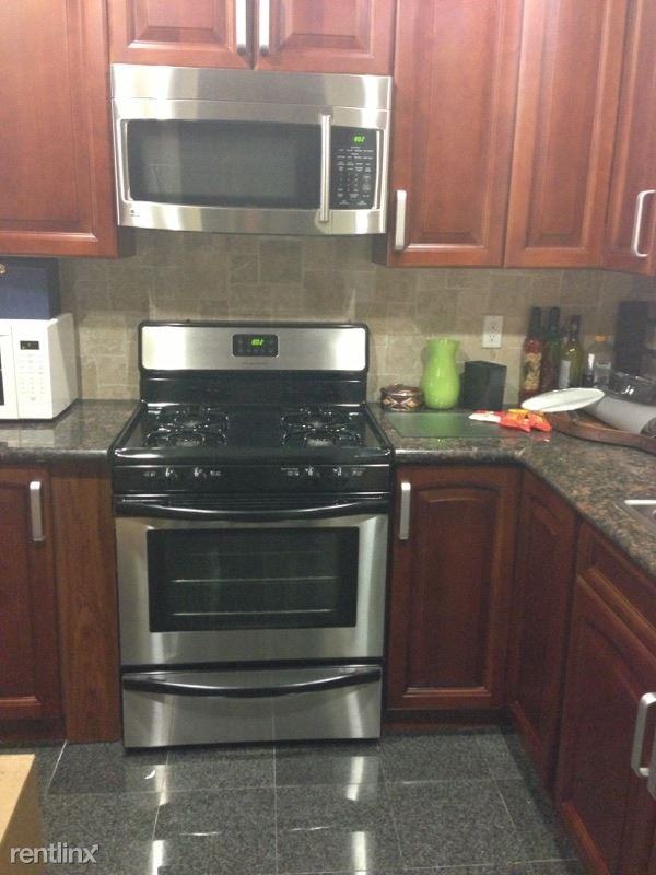 11218 Camarillo St 207 - Photo 2 of 13